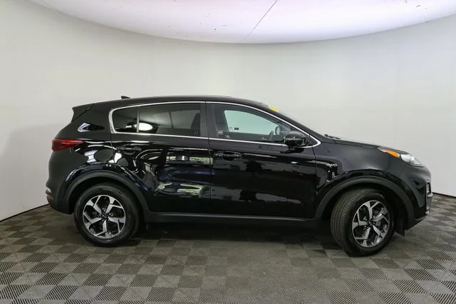 Used 2021 Red Kia LX image 13