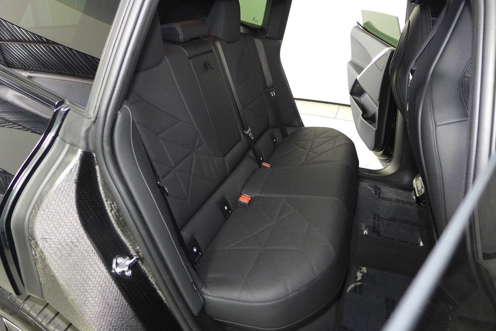 Certified Used 2024 Black Sapphire Metallic BMW xDrive50 image 19