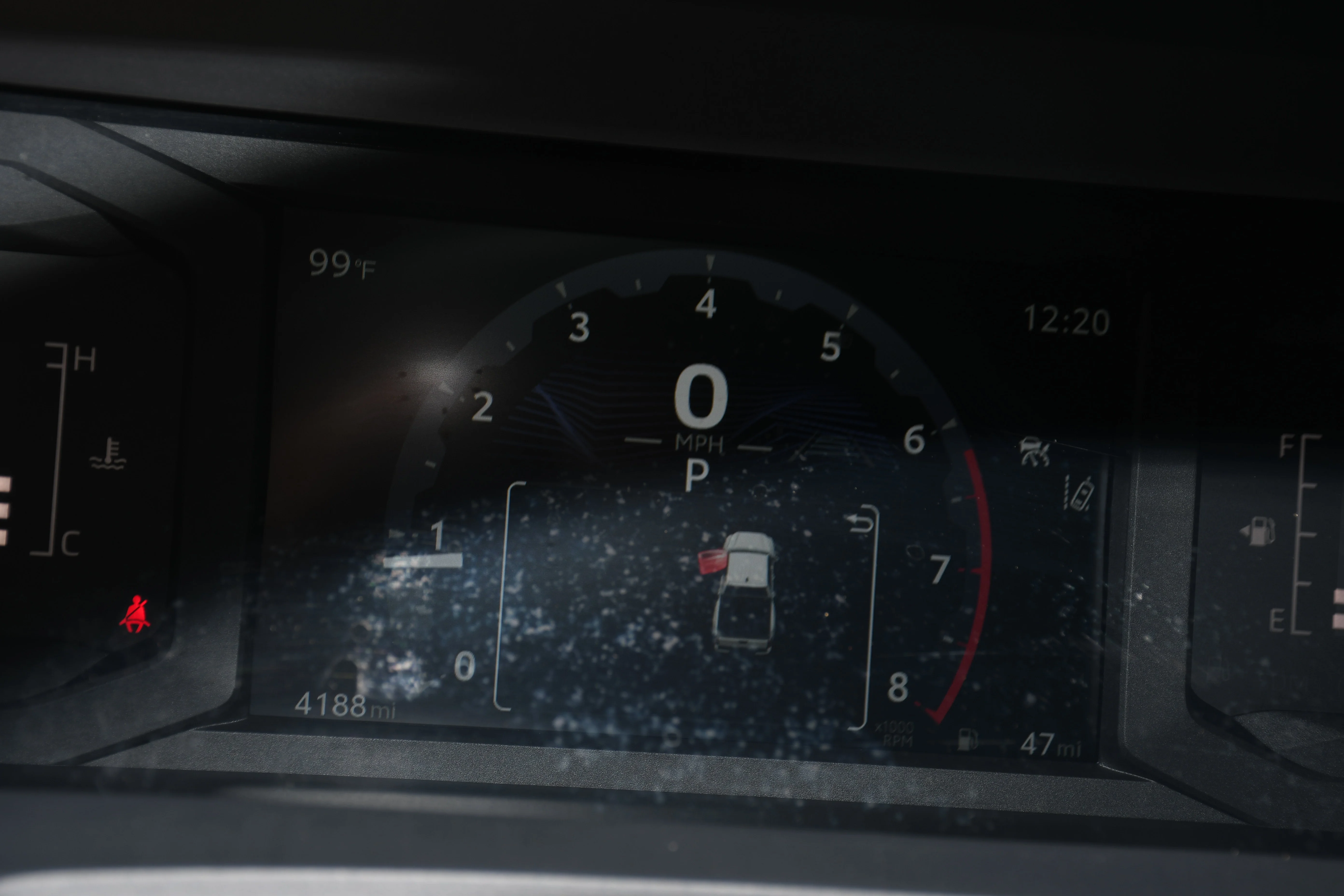 2025 Toyota Tacoma SR5 - Photo 13