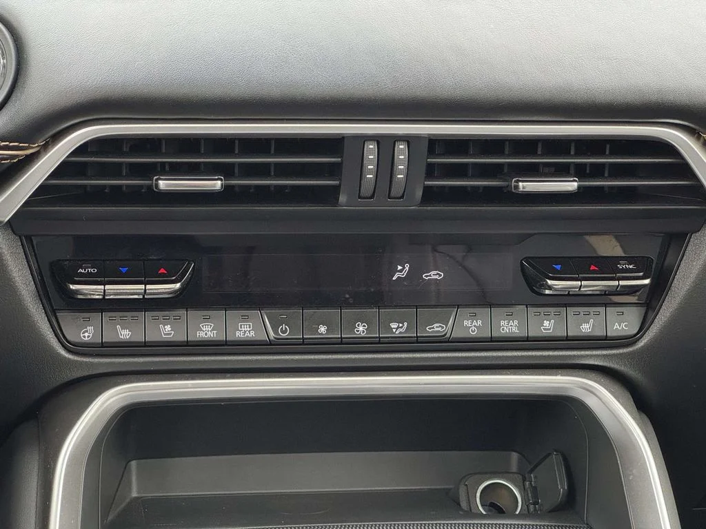 2025 Mazda CX-90 Premium Plus Package - Photo 20
