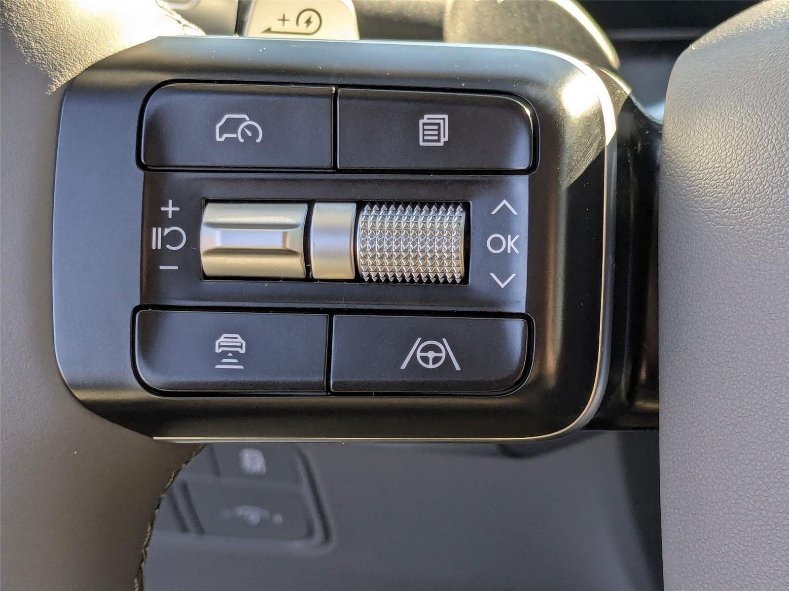 2026 Hyundai IONIQ 9 S - Photo 12