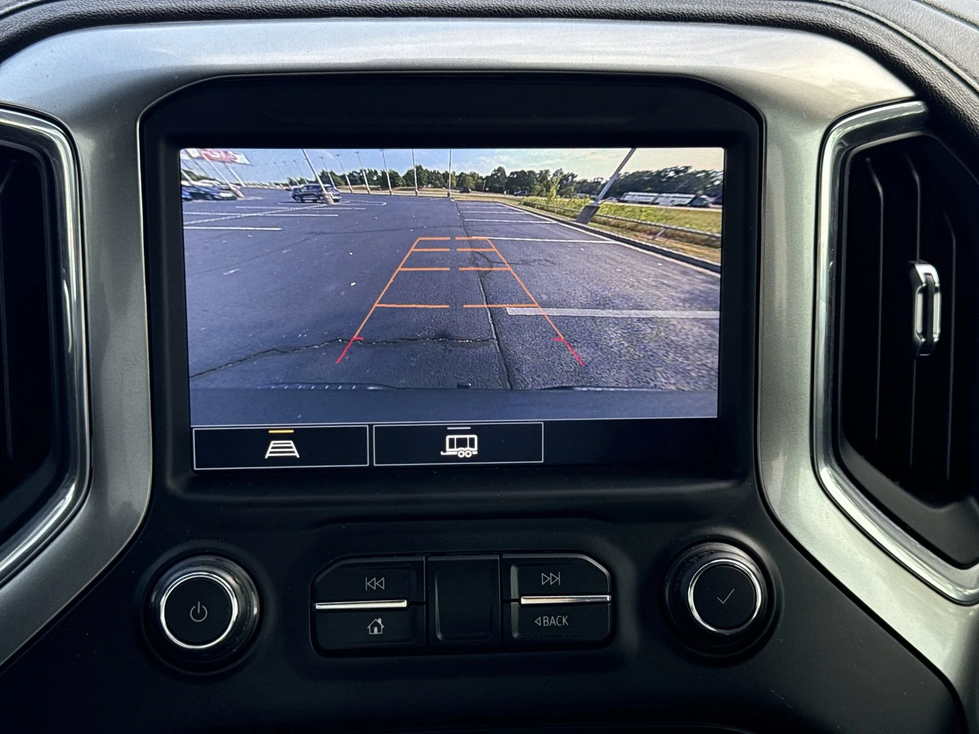 2021 Chevrolet Silverado 1500 LT Trail Boss - Photo 17
