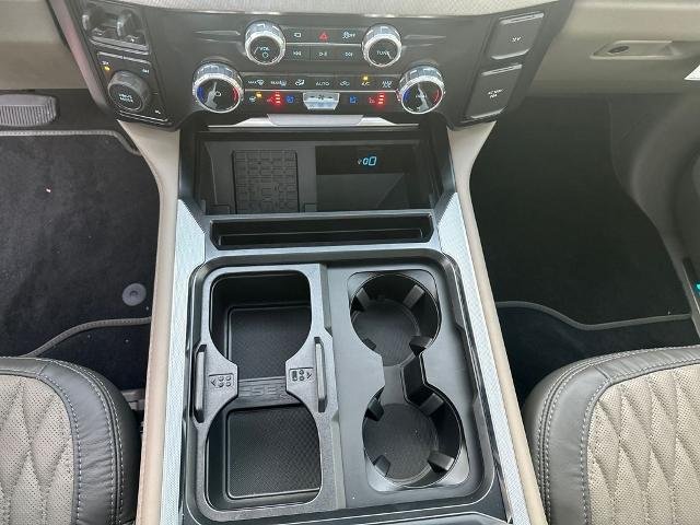 2025 Ford F-250 Super Duty Platinum - Photo 42