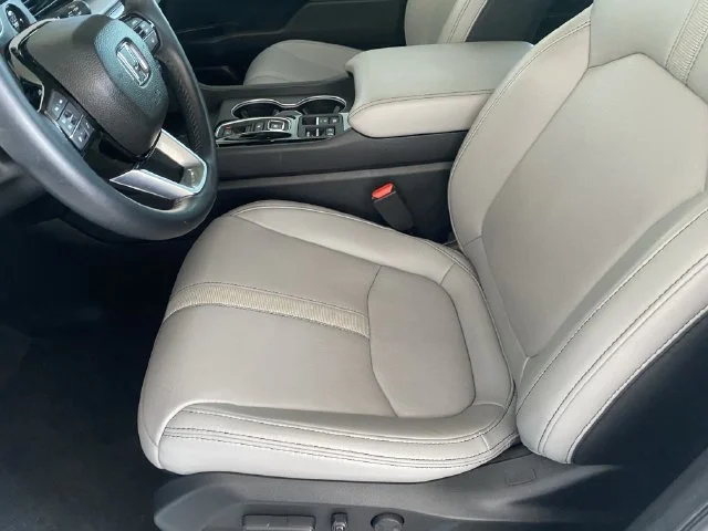 2025 Honda Pilot Touring - Photo 20