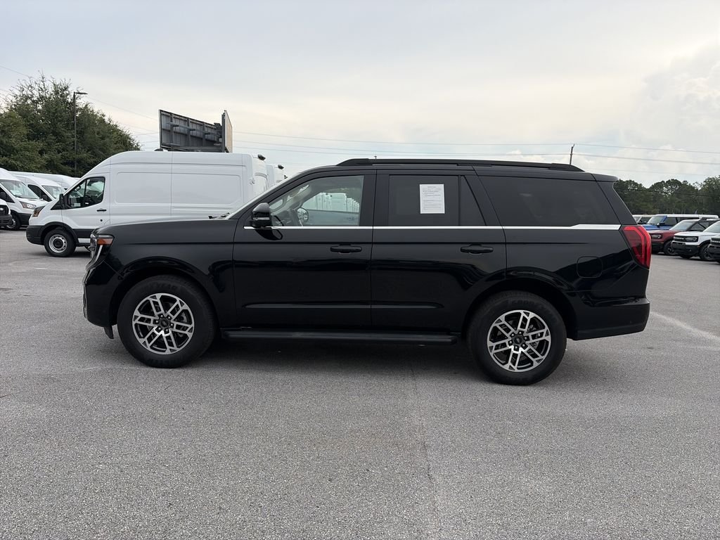 Certified Used 2025 Black Metallic Ford Active image 4