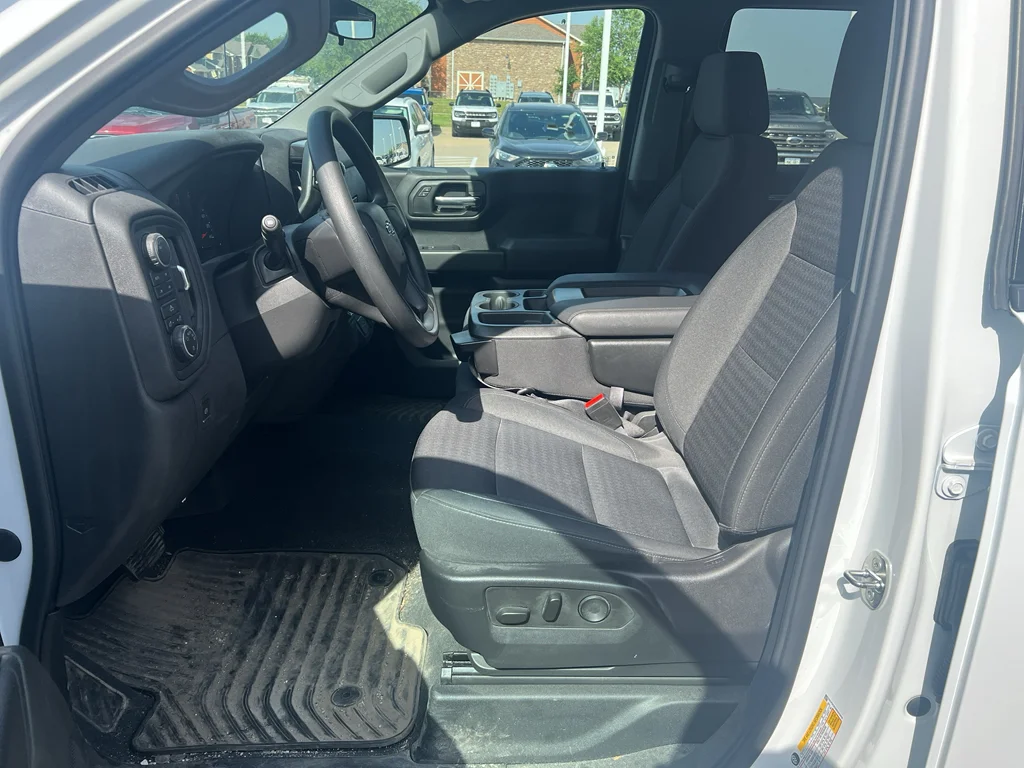 Used 2022 Summit White Chevrolet Custom Trail Boss image 11