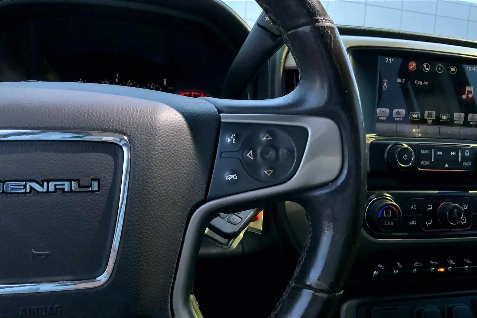Used 2016 Summit White GMC Denali image 22