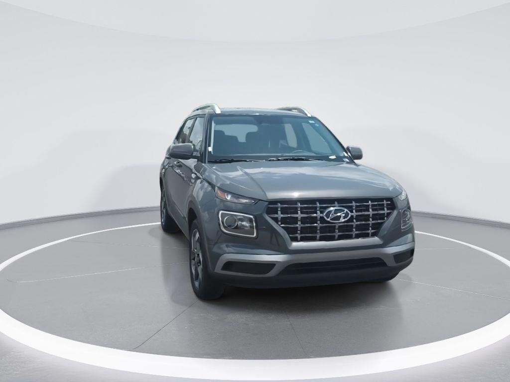 New 2026 Gray Hyundai SEL image 3