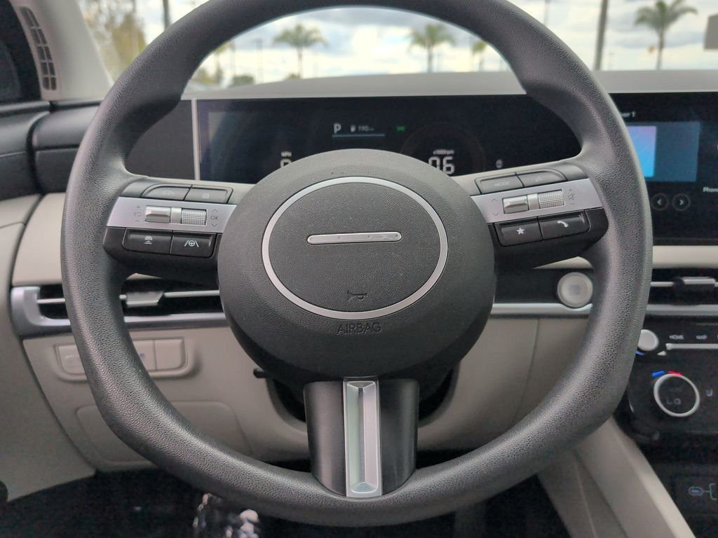 2025 Hyundai Tucson SEL - Photo 16
