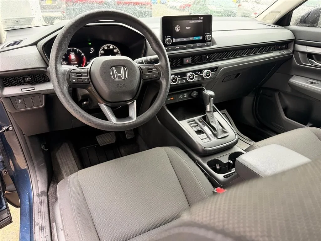 Used 2024  Honda EX image 7