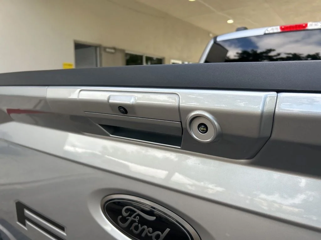 Used 2022 Silver Ford XLT image 21