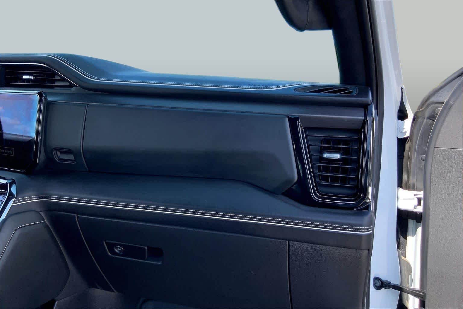 Used 2024 Summit White GMC AT4X image 34