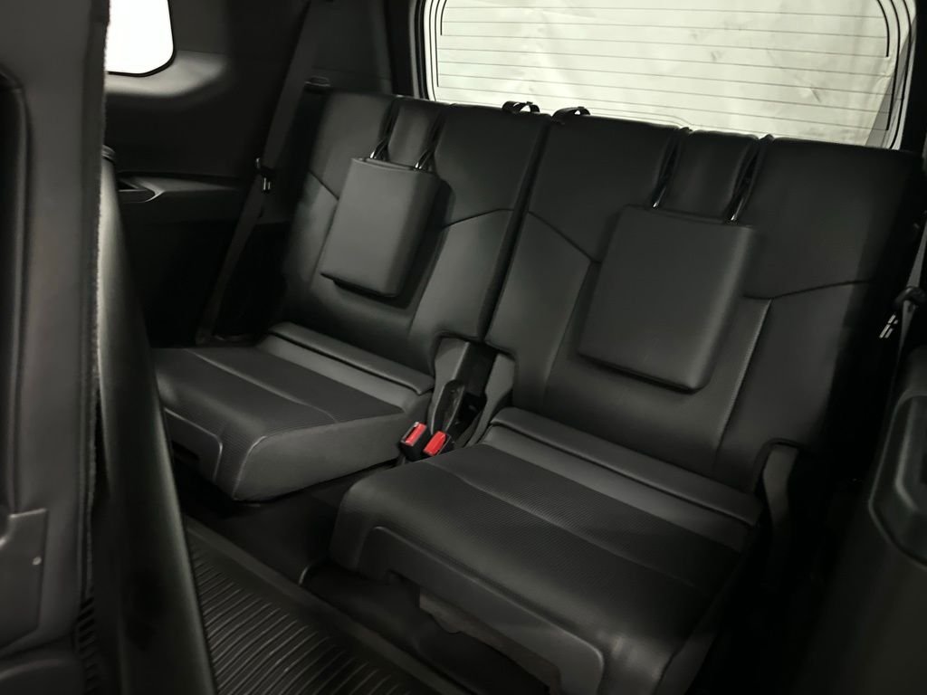 Used 2024  Lexus 550 Luxury+ image 25