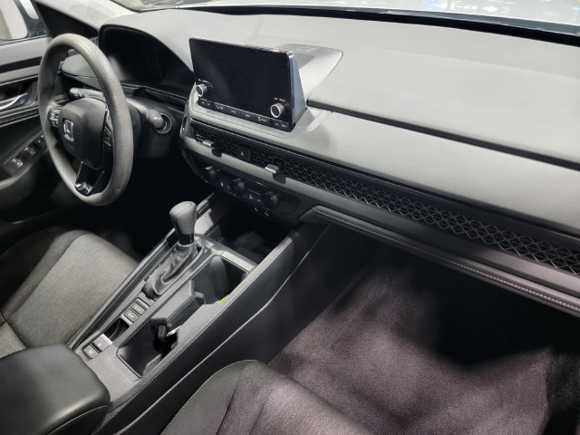 2024 Honda Accord EX - Photo 17