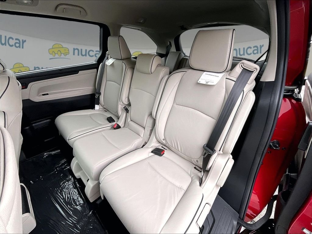 2026 Honda Odyssey Touring - Photo 15
