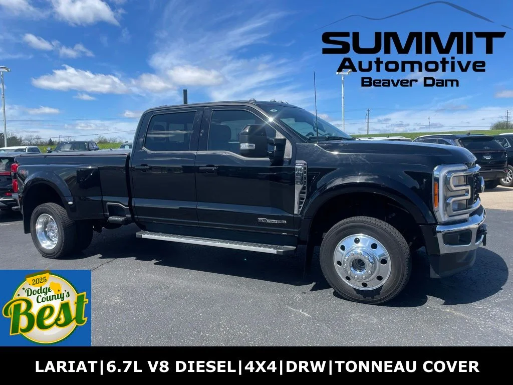 2023 Ford F-450 Lariat 4x4 Crew Cab 8' Box DRW's photo