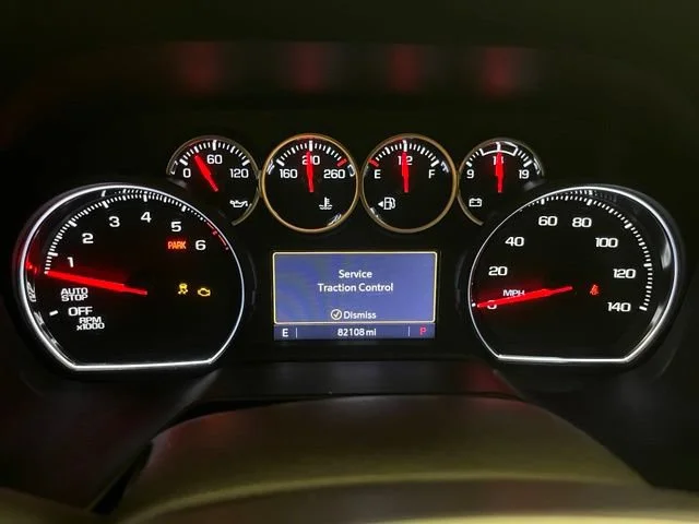 Used 2021 IRIDESCENT PEARL TRICOAT Chevrolet LT image 12