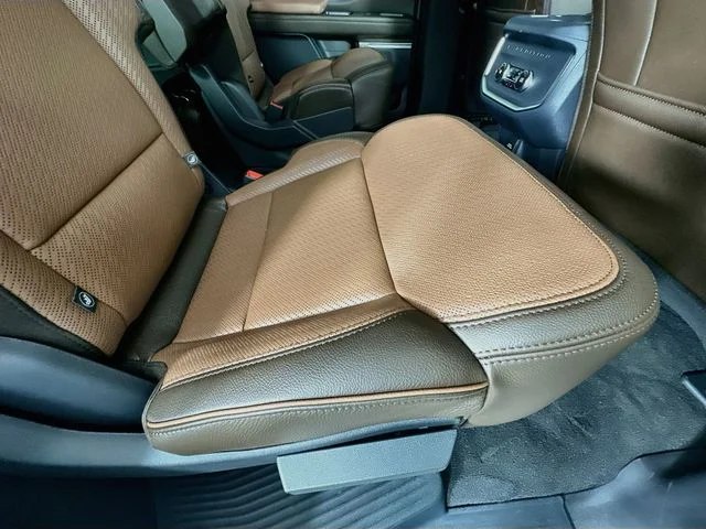 New 2027 Star White Metallic Tri-Coat Ford King Ranch image 30