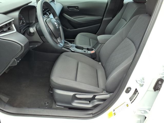 Used 2025 White Toyota LE image 15