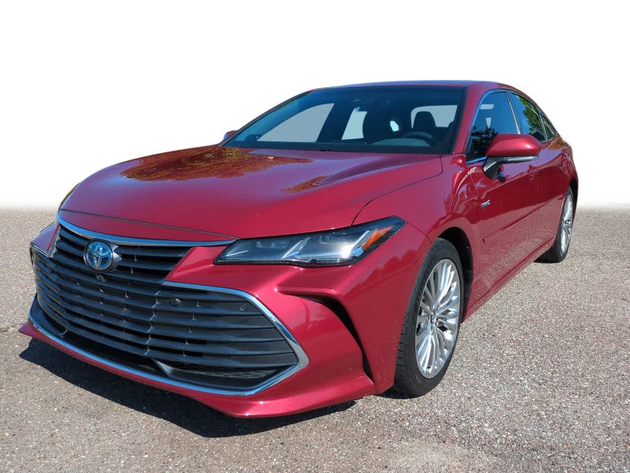 2020 Toyota Avalon Limited Hybrid's photo