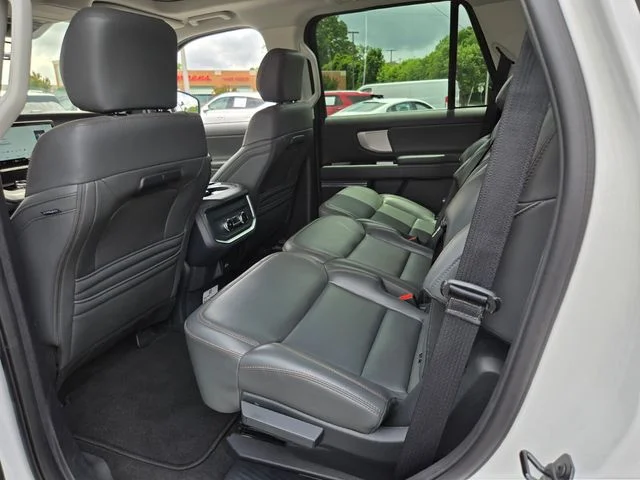 Used 2025 White Ford Active image 13