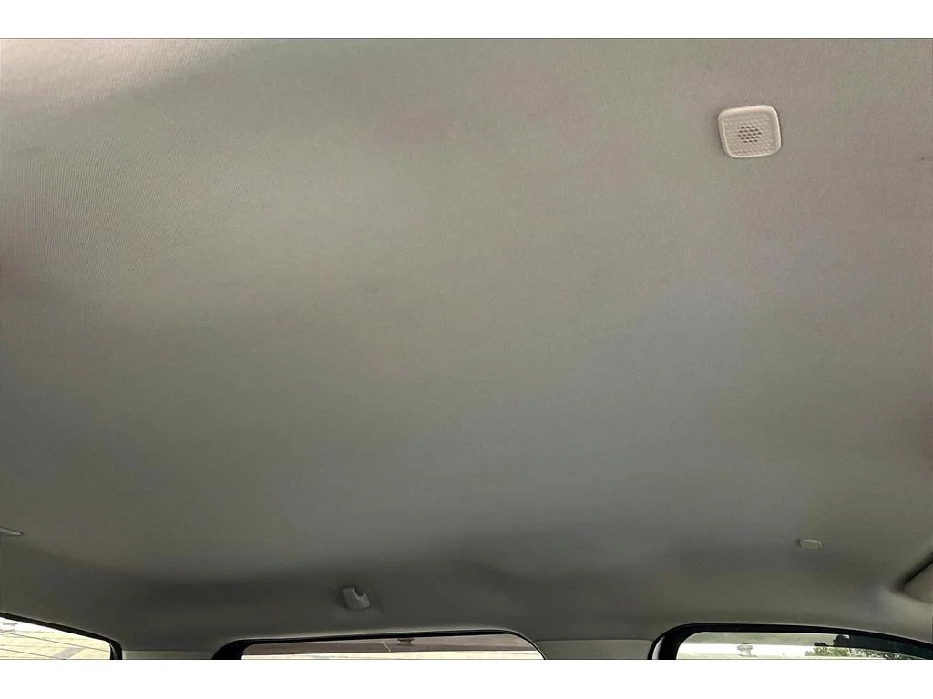 Used 2023 Ice Cap Toyota SR5 image 15