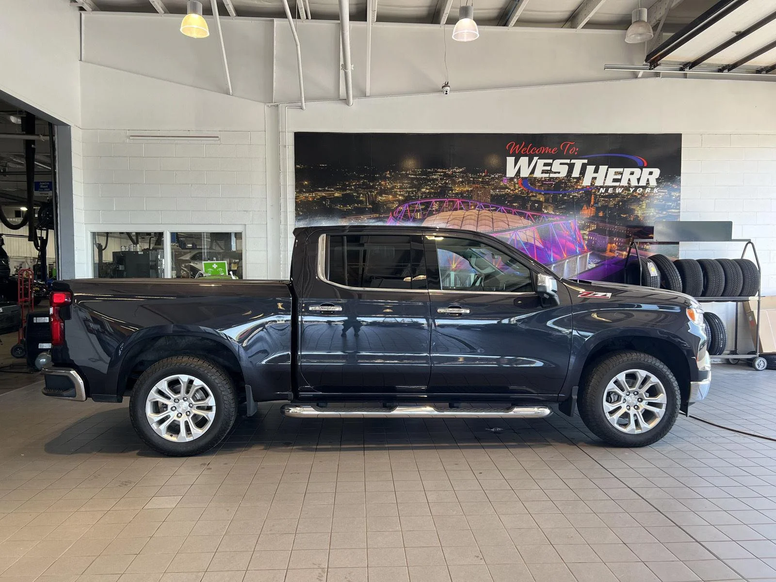 Used 2022 Dark Ash Metallic Chevrolet LTZ image 8