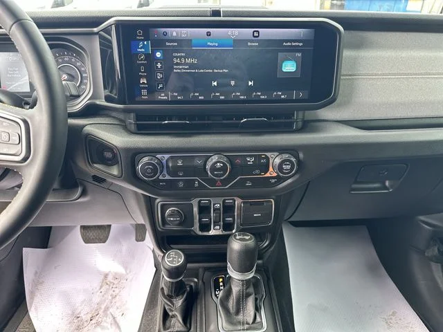 Used 2024 Silver Jeep Sport S image 14