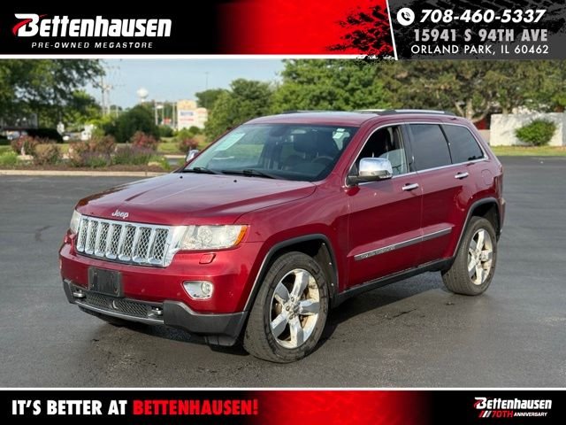 2013 Jeep Grand Cherokee Overland 4WD's photo