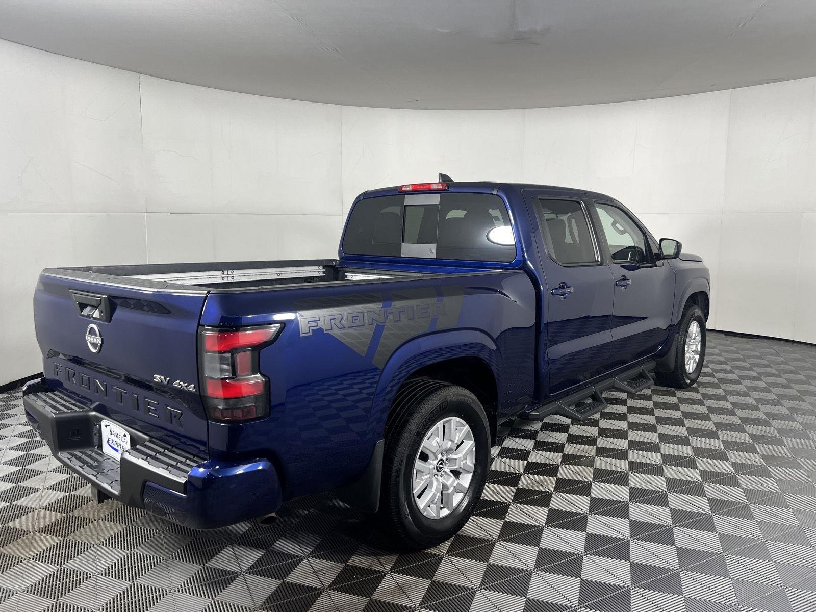 Used 2023 Deep Blue Pearl Nissan SV image 9