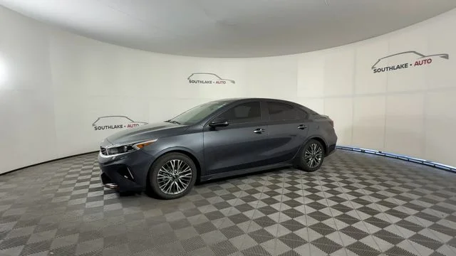 Certified Used 2024 Gray Kia GT-Line image 5