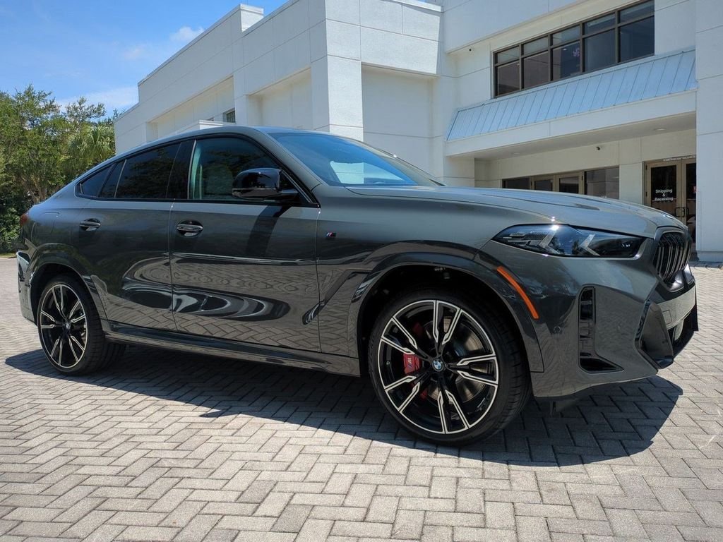 New 2027 Dravit Grey Metallic BMW M60i image 2