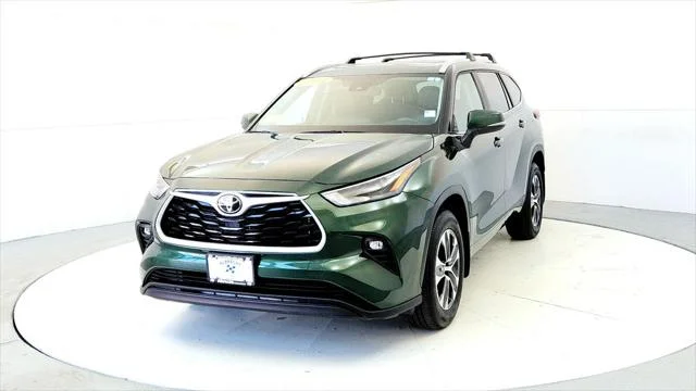Certified Used 2024 CYPRESS Toyota  image 2