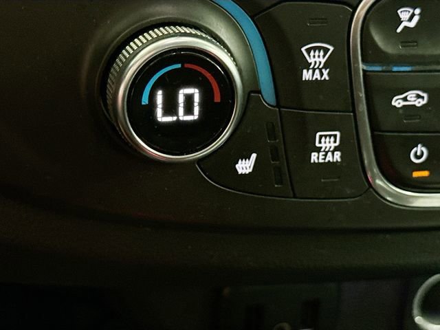 Used 2019 BLACK CURRANT METALLIC Chevrolet LT Cloth image 21