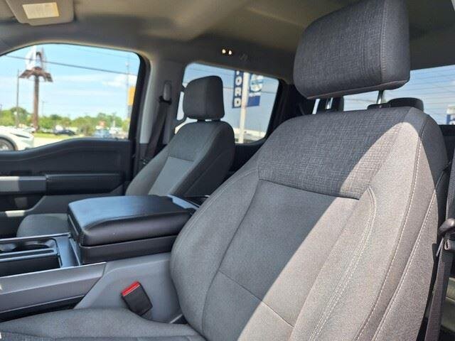Used 2024 Agate Black Metallic Ford XLT image 11