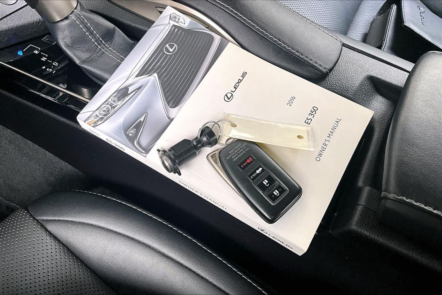 Used 2016 Silver Lining Metallic Lexus  image 14