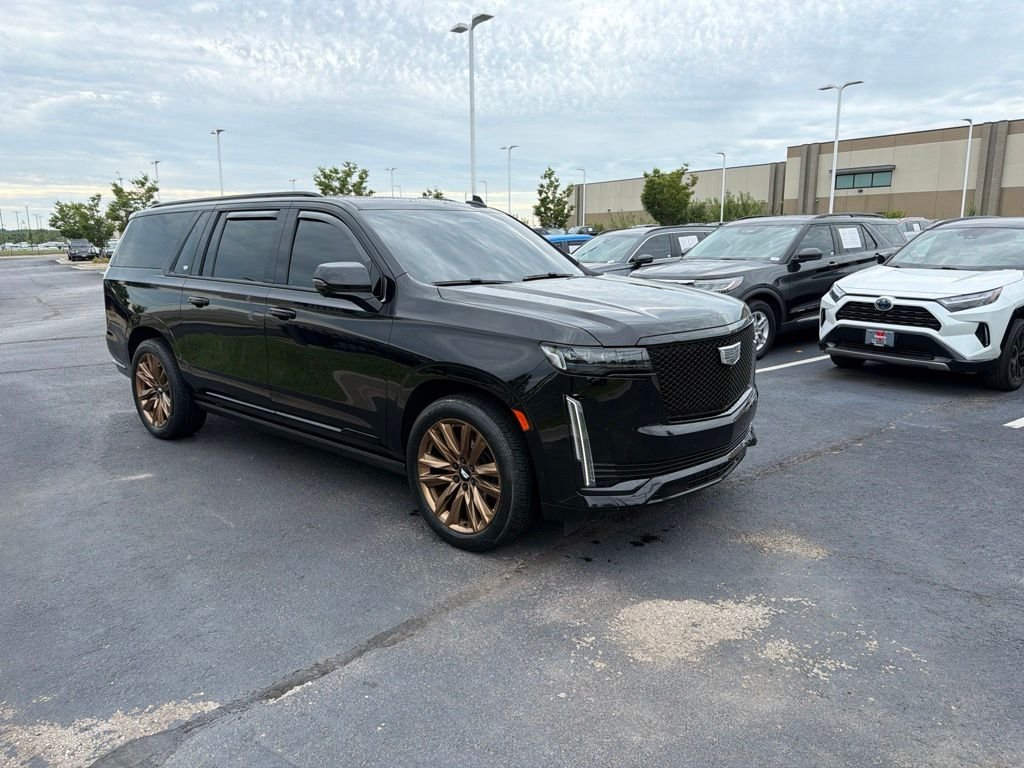 2022 Cadillac Escalade ESV Sport