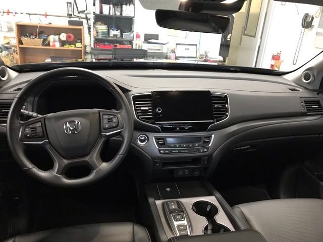 Used 2024  Honda RTL image 10