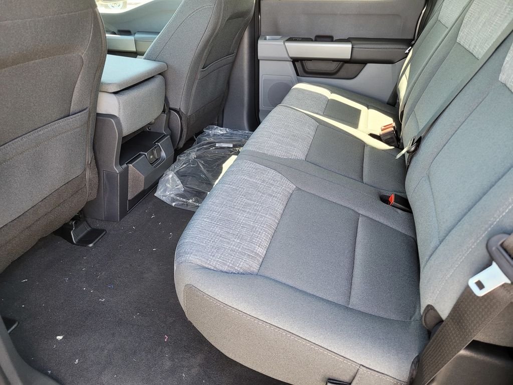 New 2026 Carbonized Gray Metallic Ford F-250® XLT image 6
