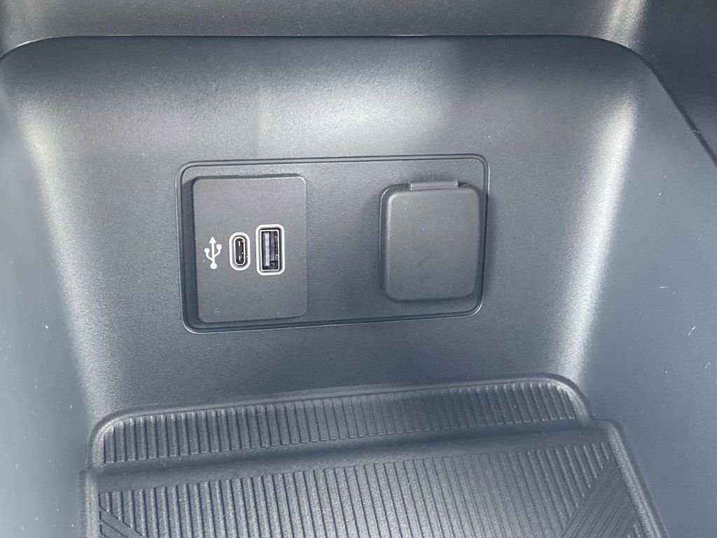 New 2026 Agate Black Metallic Ford Active image 18
