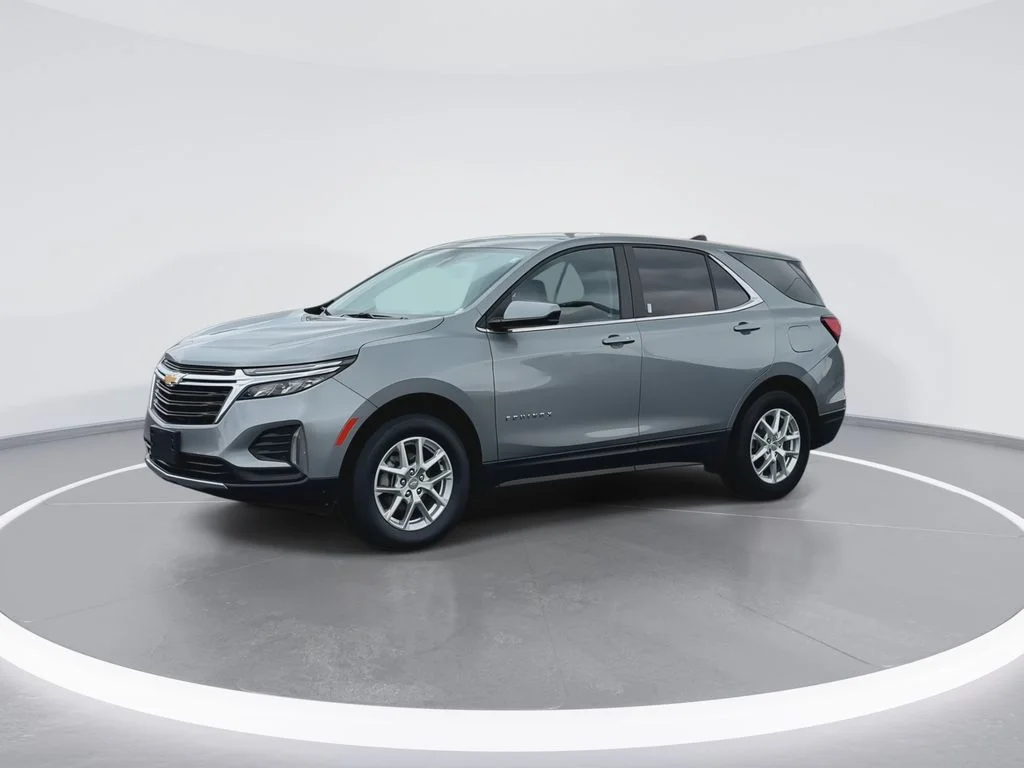 Used 2024 Gray Chevrolet LT image 4