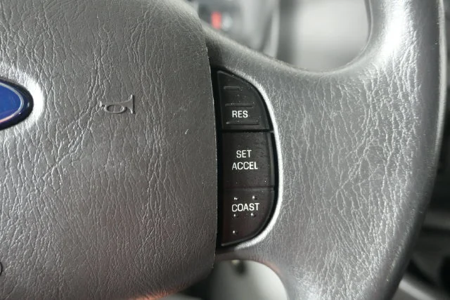 Used 2014 Ingot Silver Metallic Ford XLT image 14