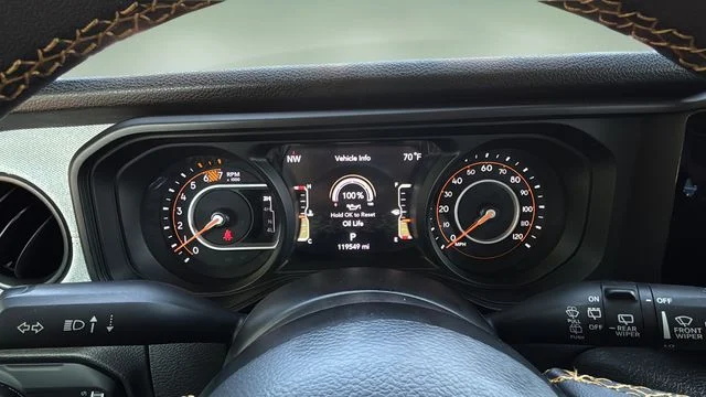 Used 2024 Black Jeep Sport S image 15