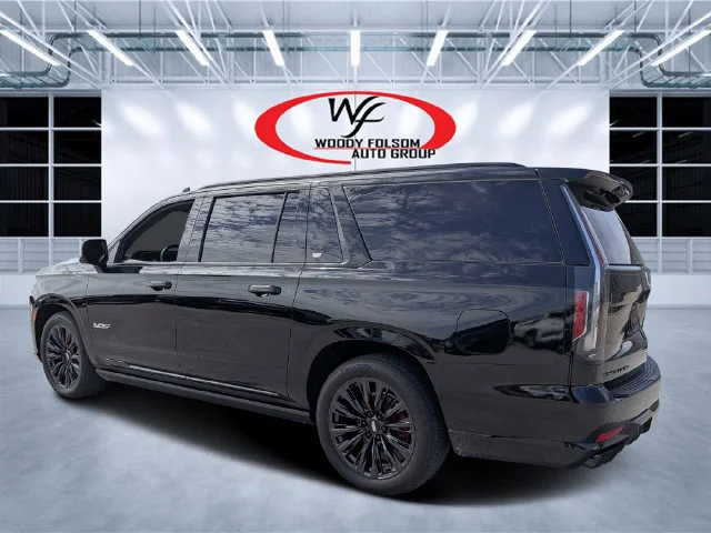 Used 2024 Black Cadillac V-Series image 5