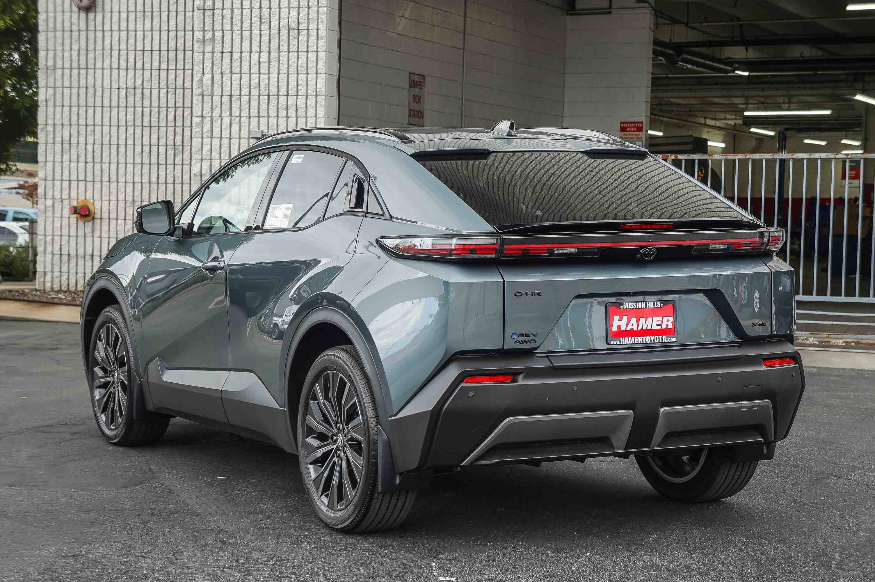 New 2026 Overcast Toyota XSE image 4