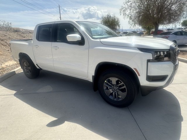 2026 Nissan Frontier SV photo 3