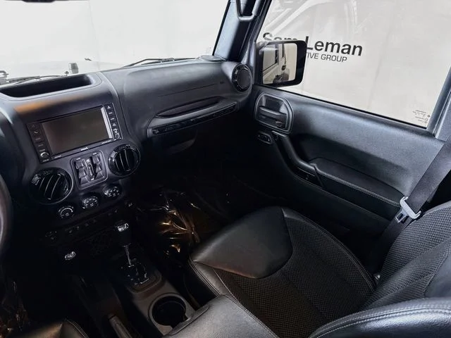 Used 2017 Gray Jeep Unlimited Sahara image 23