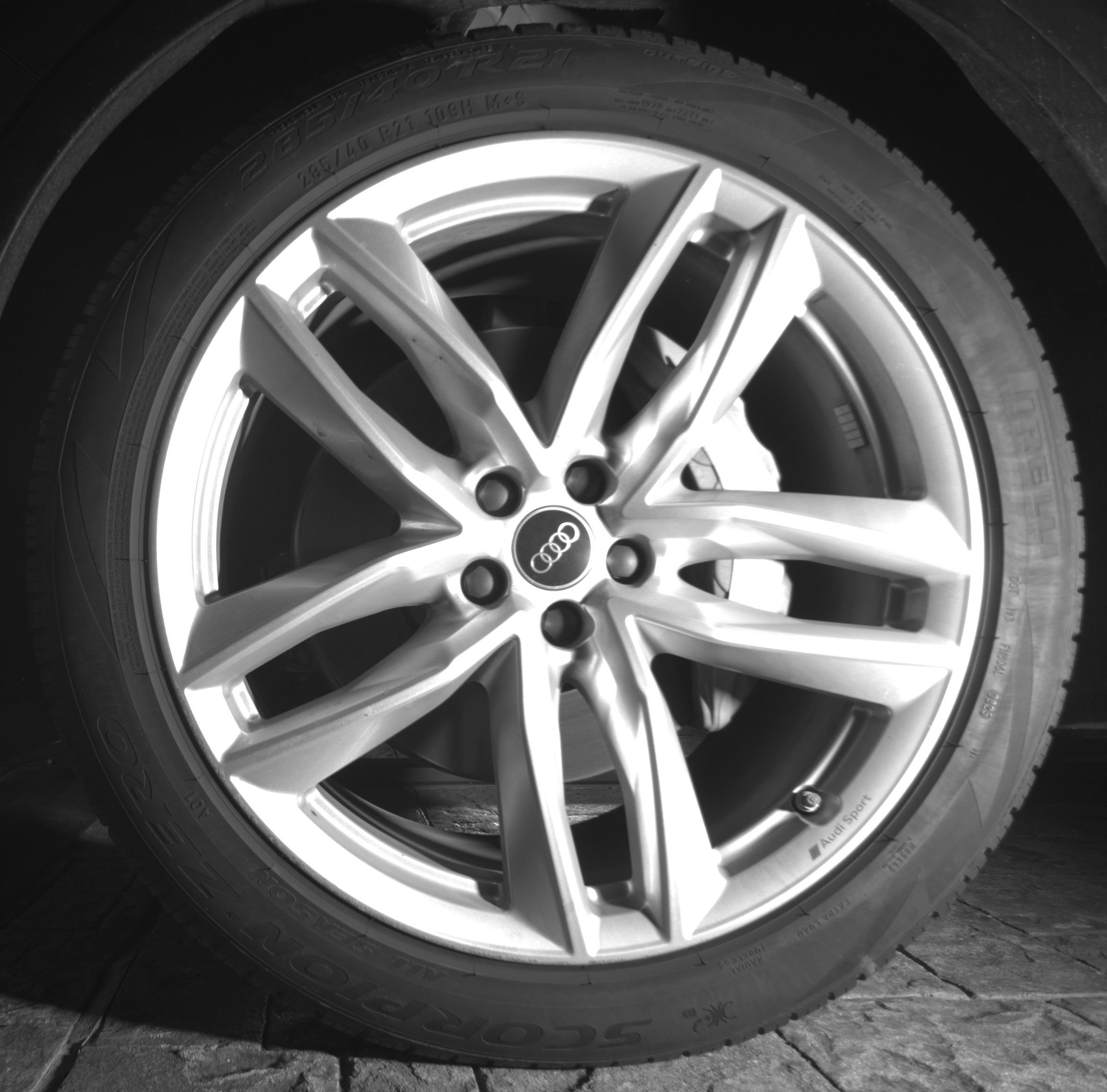 Certified Used 2025 Black Audi 55 Premium Plus image 9