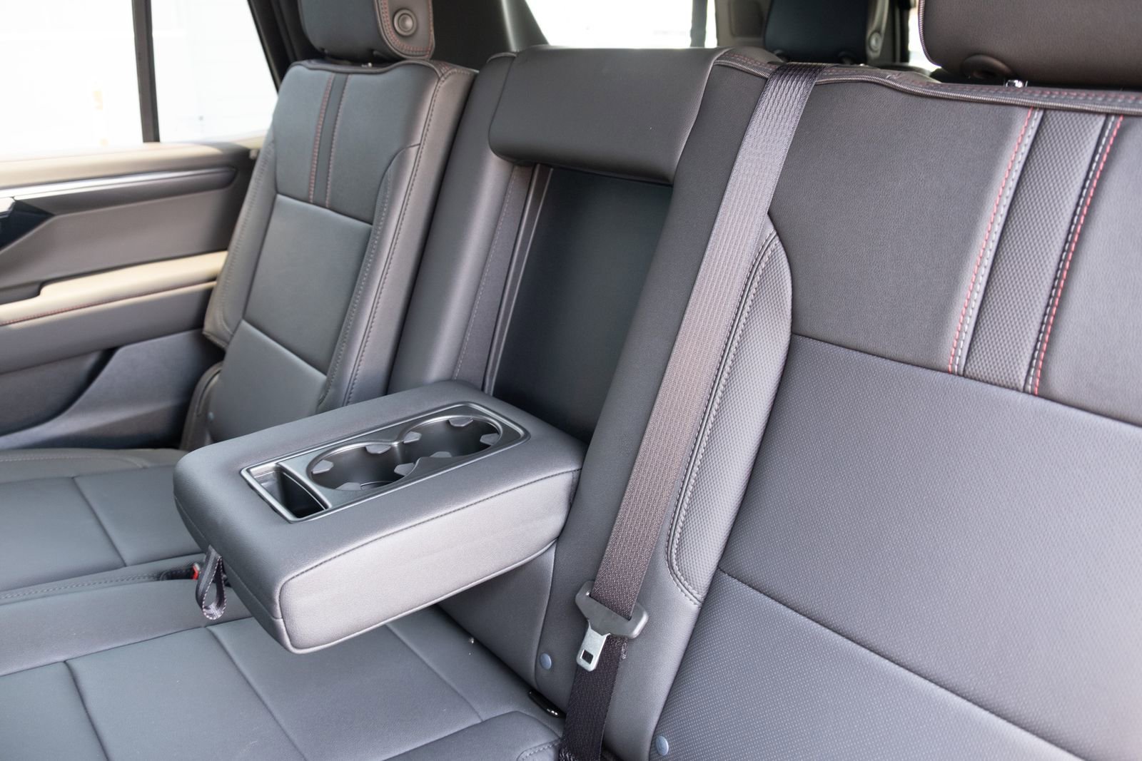2026 Chevrolet Tahoe RST - Photo 20