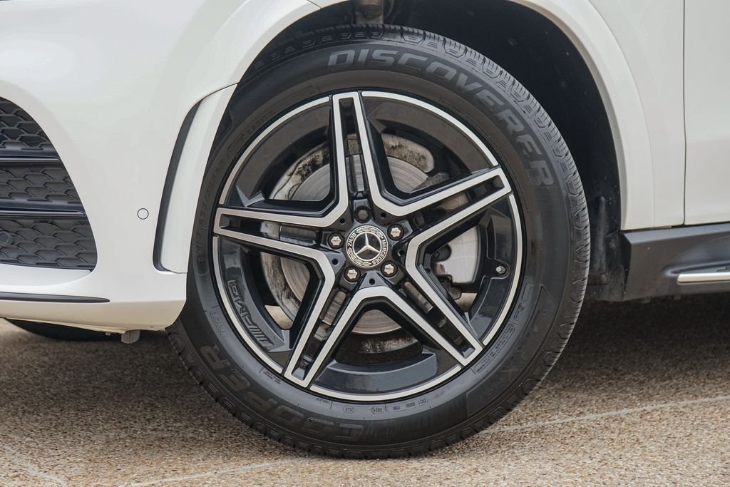 Used 2022 White Mercedes-Benz GLE 350 image 2
